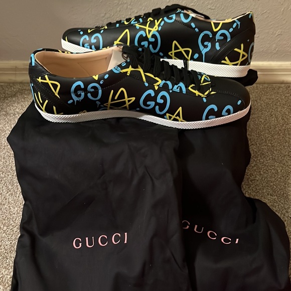 Gucci Ghost Sneaker - Picture 6 of 7